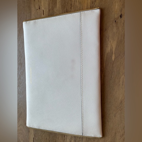 Rebecca Minkoff Leo Leather Envelope Clutch White - Picture 9 of 15